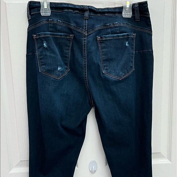 Brand: Wax Jeans  Size:13   Color: Dark Blue - Picture 3 of 4